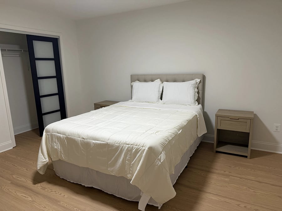 Furnished Finder property 1054841_1 photo 3
