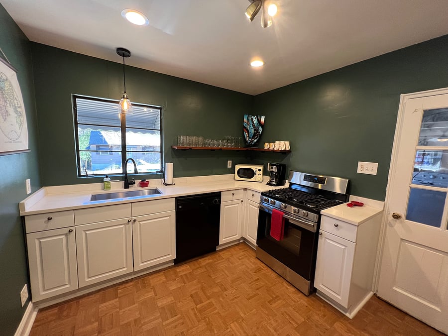 Furnished Finder property 1054849_1 photo 9