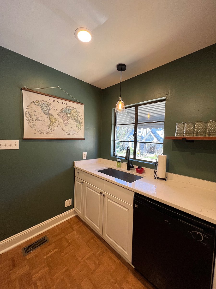 Furnished Finder property 1054849_1 photo 10