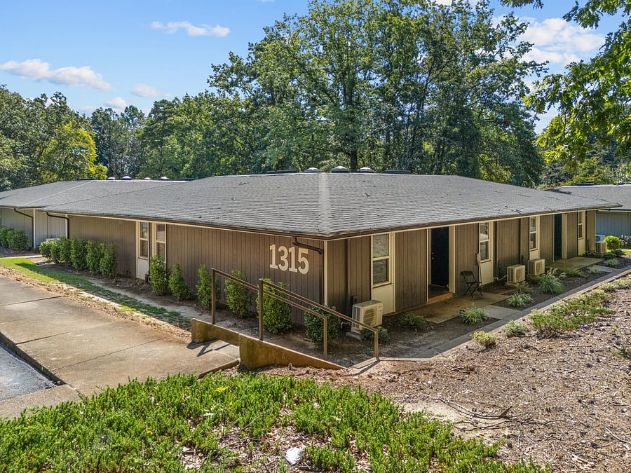 Furnished Finder property 1054852_1 photo 29