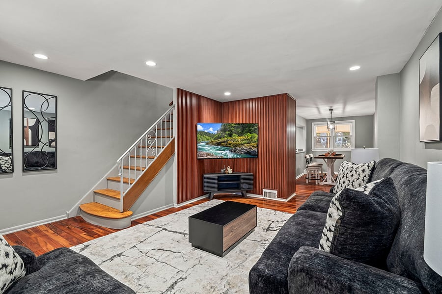 Furnished Finder property 1054854_1 photo 3