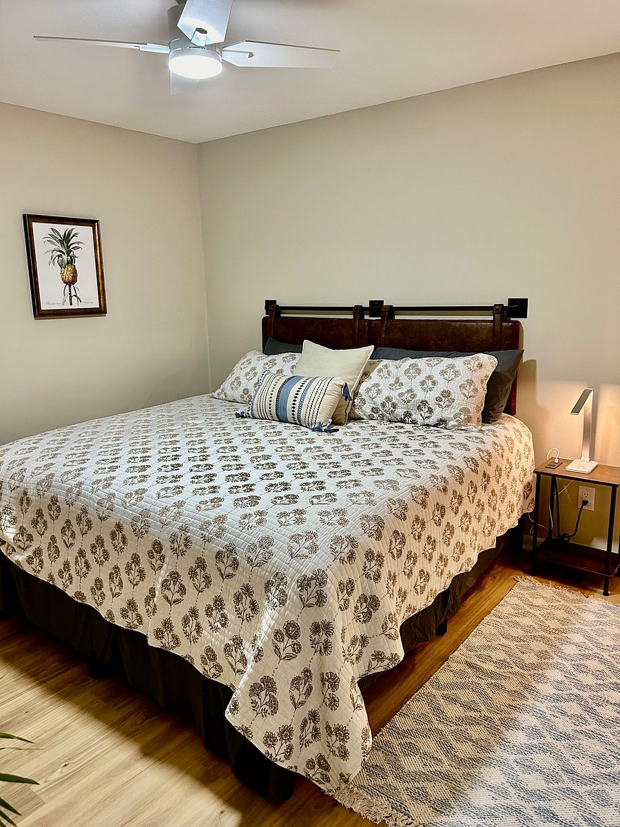 Furnished Finder property 1054857_1 photo 12