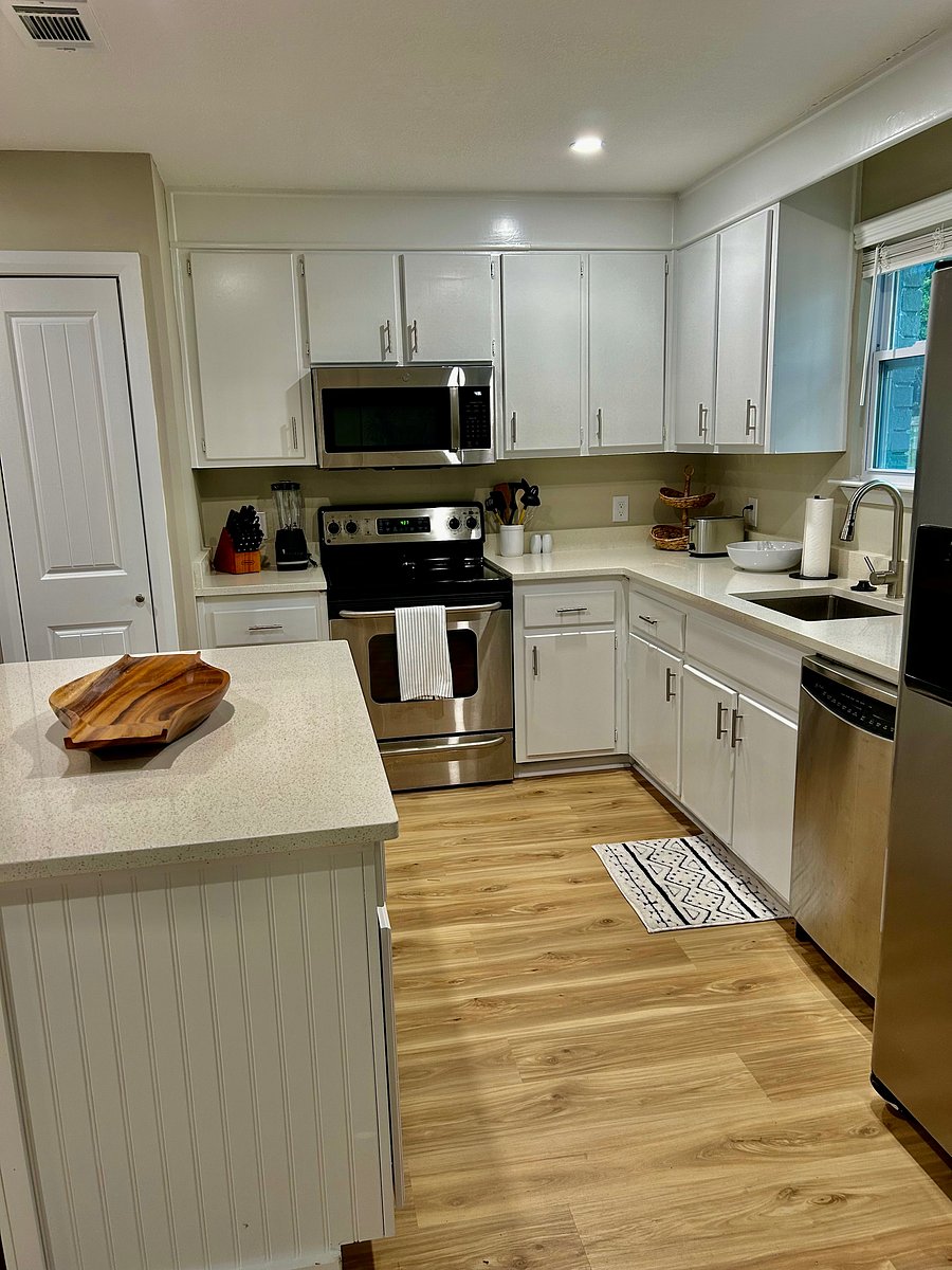 Furnished Finder property 1054857_1 photo 8