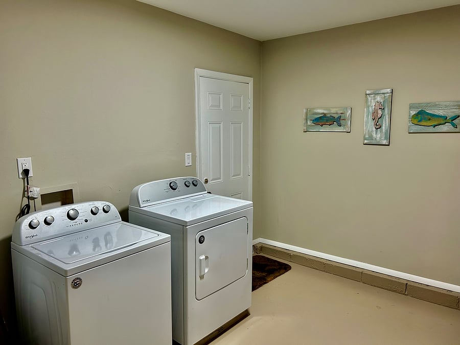 Furnished Finder property 1054857_1 photo 23
