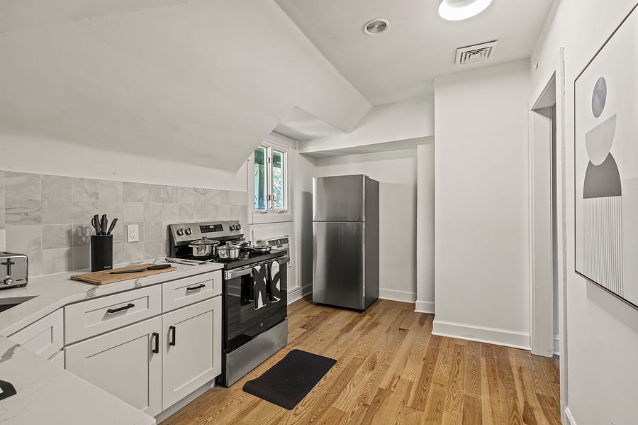 Furnished Finder property 1054862_1 photo 14