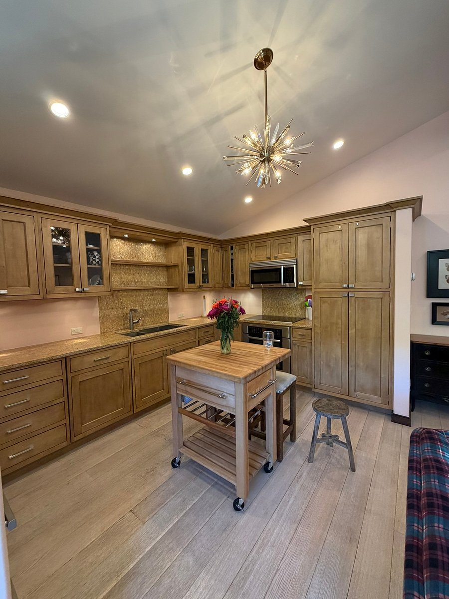 Furnished Finder property 1054868_1 photo 3