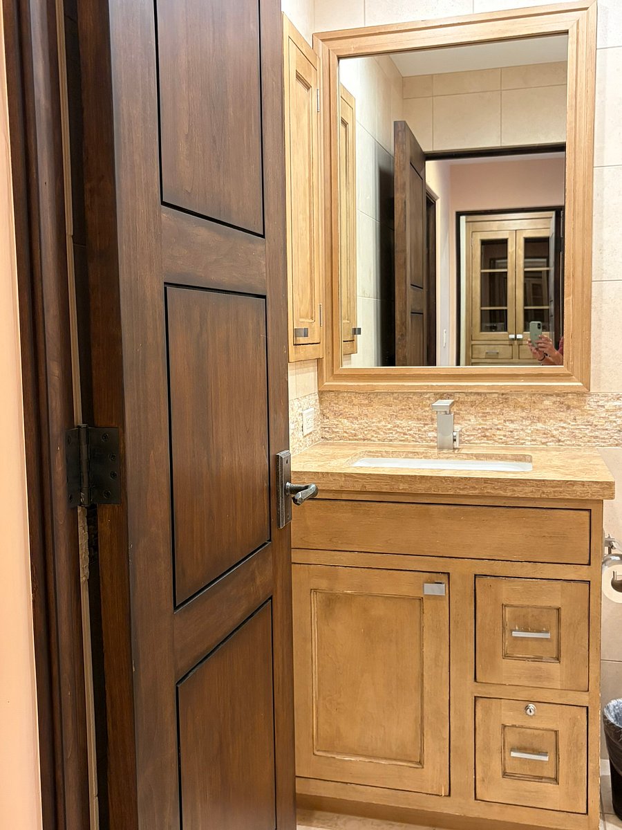 Furnished Finder property 1054868_1 photo 12