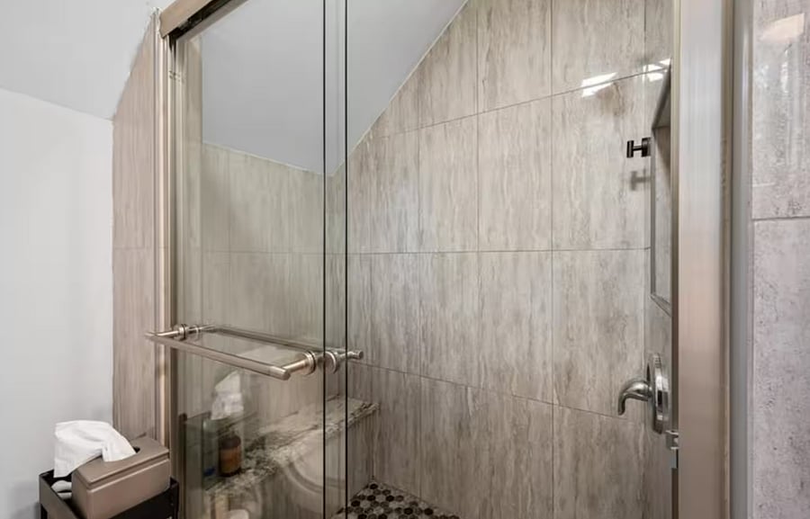 Furnished Finder property 1054876_1 photo 12