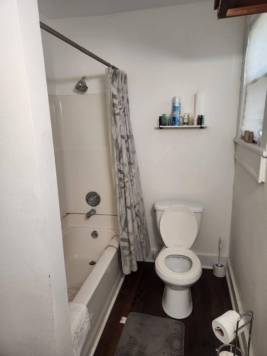 Furnished Finder property 1054899_1 photo 23