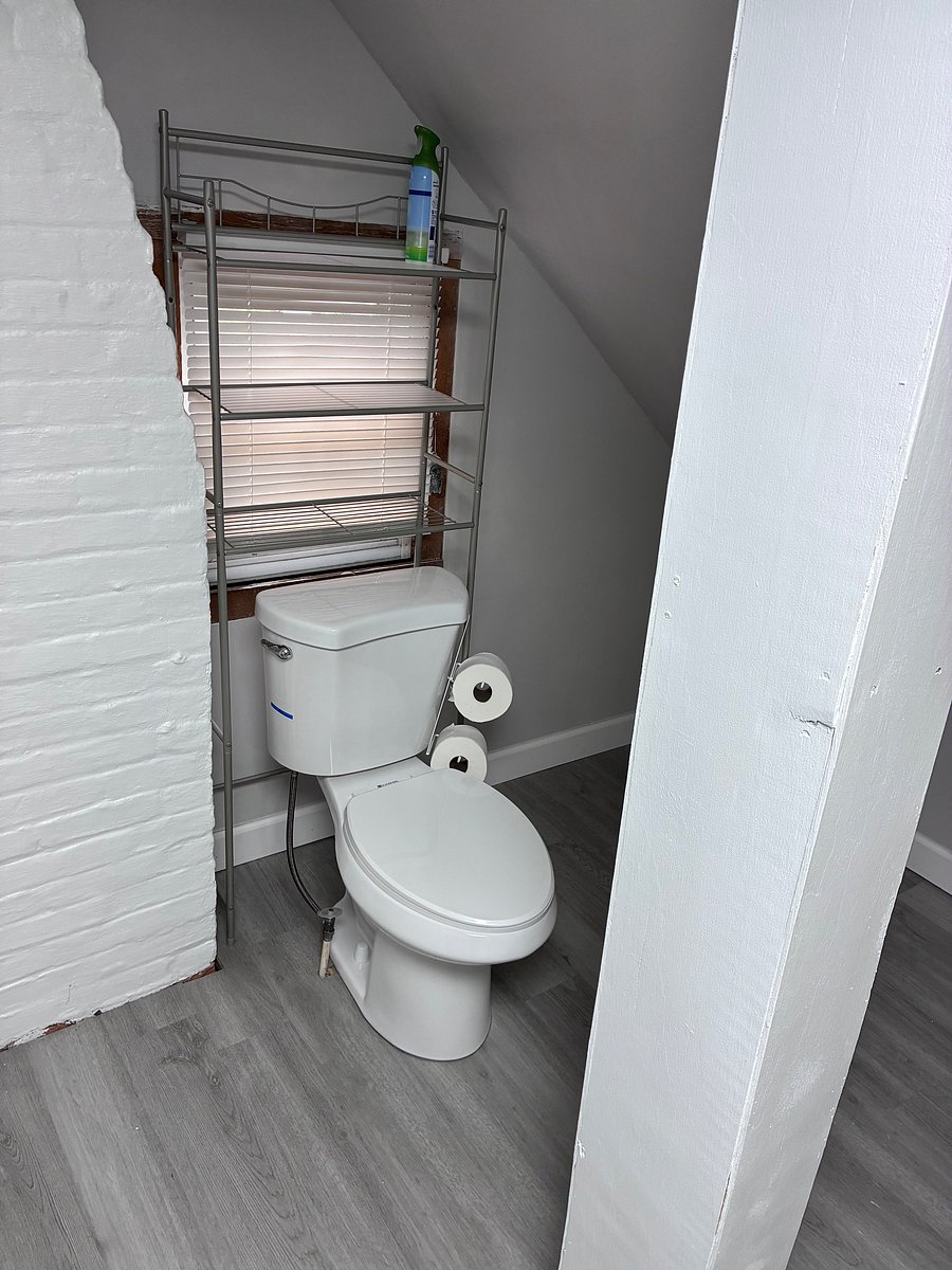 Furnished Finder property 1054900_1 photo 22
