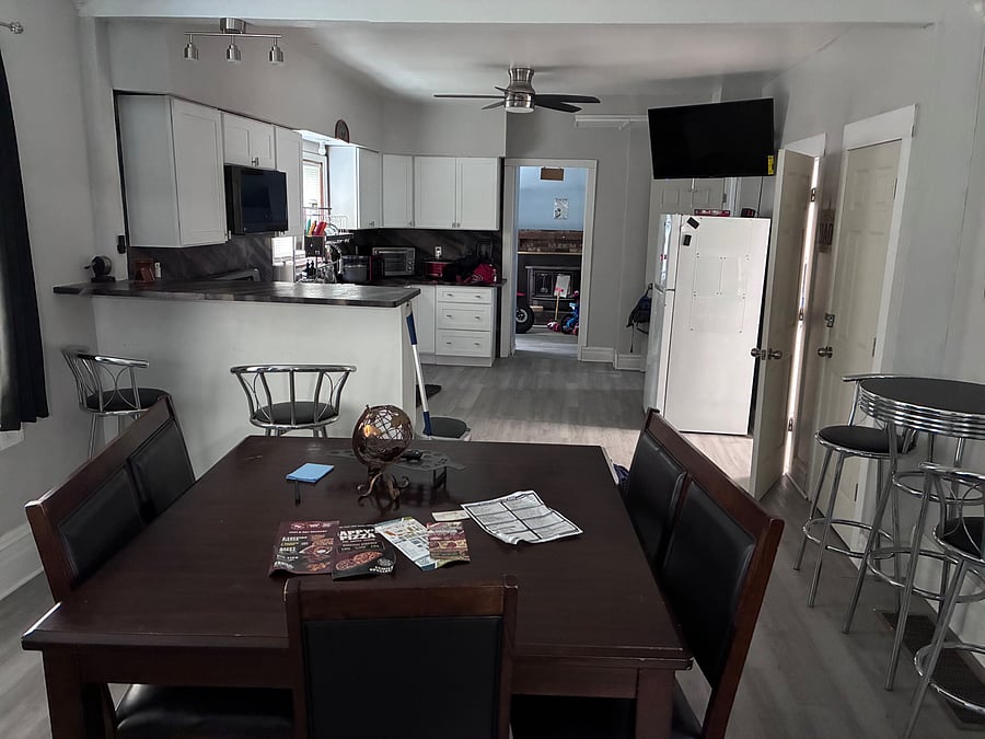 Furnished Finder property 1054900_1 photo 4