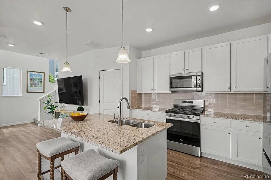 Furnished Finder property 1054904_1 photo 9