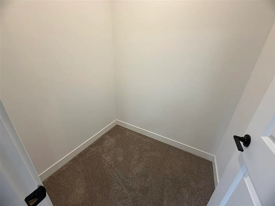 Furnished Finder property 1054936_1 photo 40