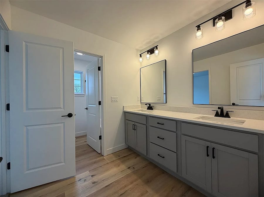 Furnished Finder property 1054936_1 photo 33