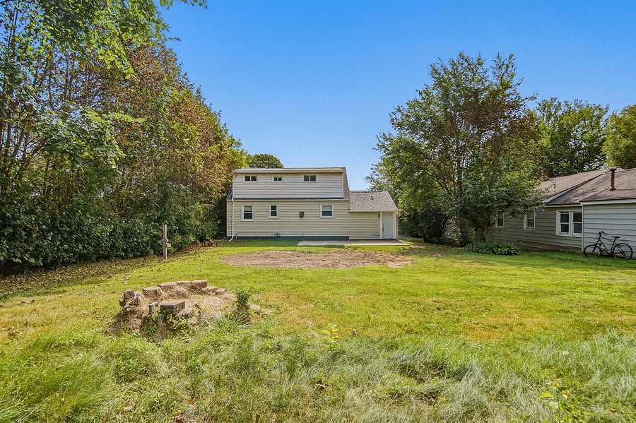 Furnished Finder property 1054939_1 photo 35