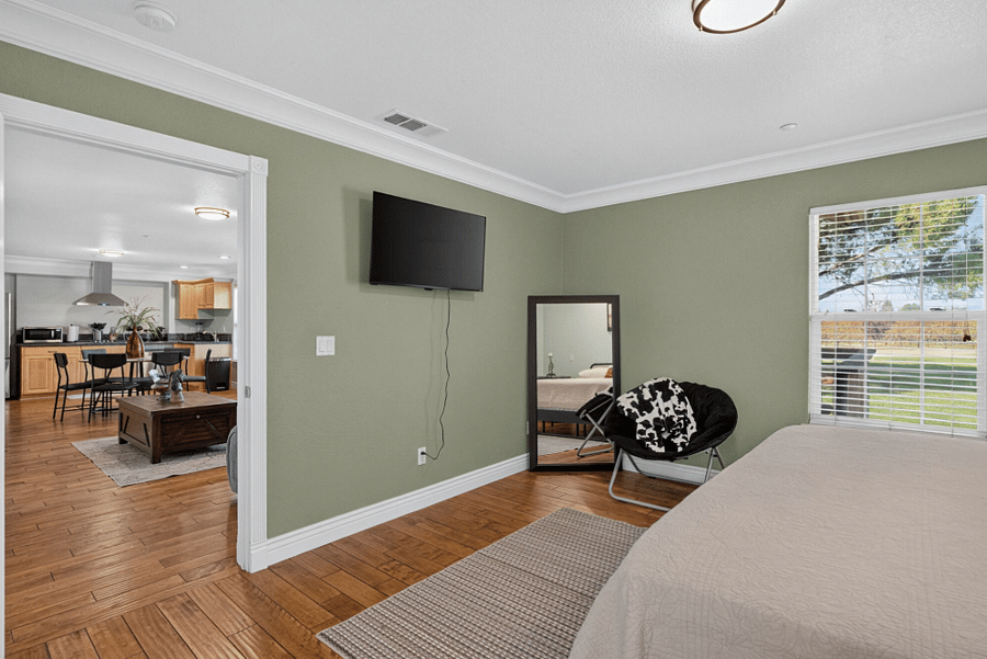 Furnished Finder property 1054952_1 photo 18
