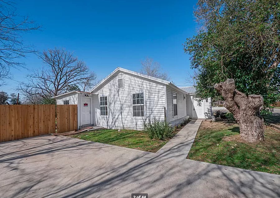 Furnished Finder property 1054954_1 photo 25