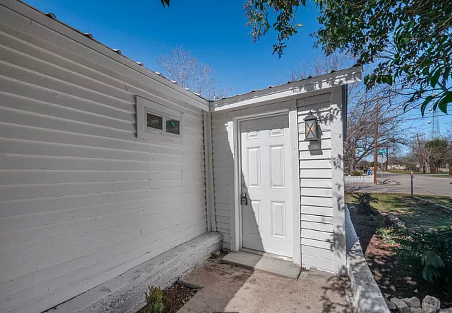 Furnished Finder property 1054954_1 photo 27