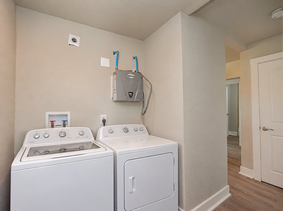 Furnished Finder property 1054954_1 photo 4