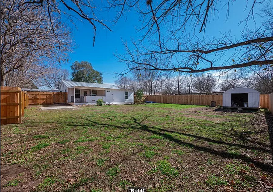 Furnished Finder property 1054954_1 photo 11