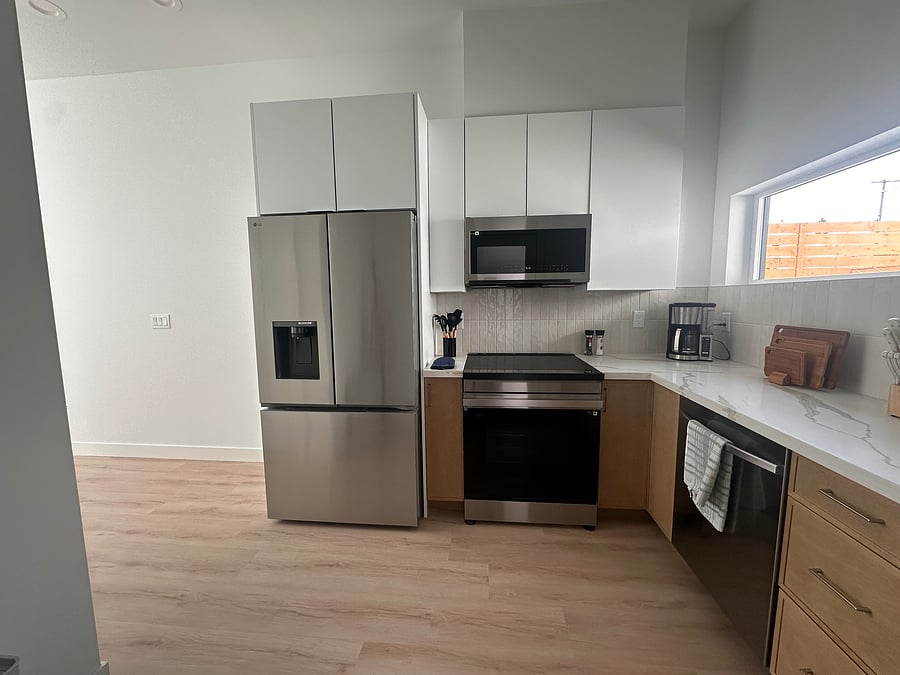 Furnished Finder property 1054973_1 photo 2