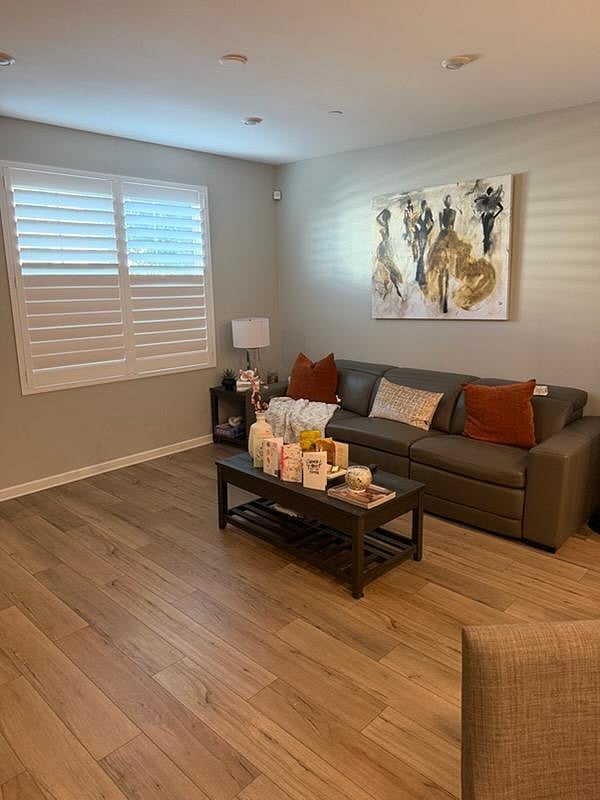 Furnished Finder property 1055001_1 photo 6