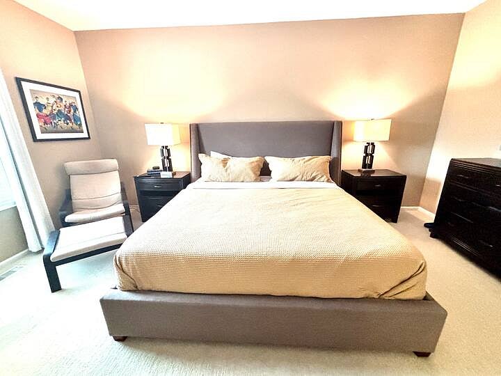 Furnished Finder property 1055006_1 photo 3