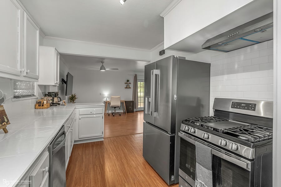 Furnished Finder property 1055016_1 photo 4