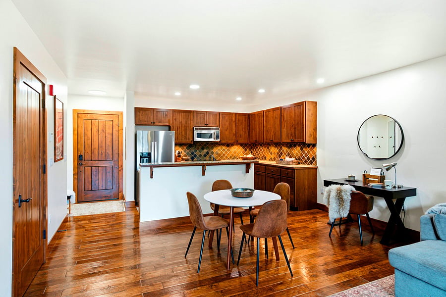 Furnished Finder property 1055027_1 photo 10
