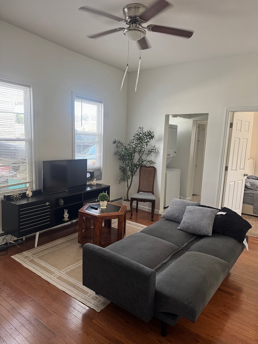 Furnished Finder property 1055069_1 photo 12