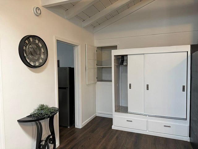 Furnished Finder property 1055077_1 photo 6