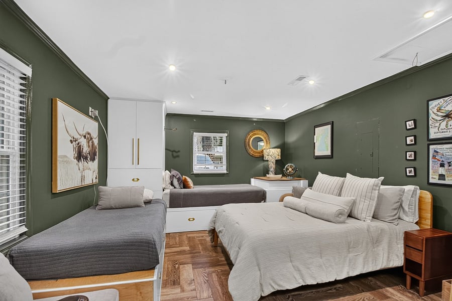 Furnished Finder property 1055103_1 photo 11