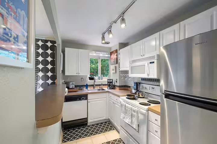 Furnished Finder property 1055111_1 photo 9
