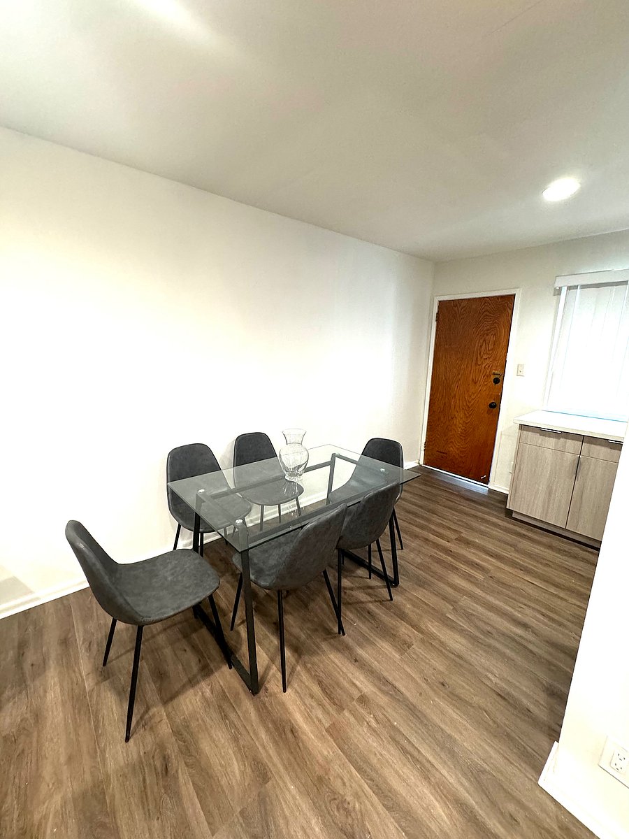 Furnished Finder property 1055137_1 photo 8