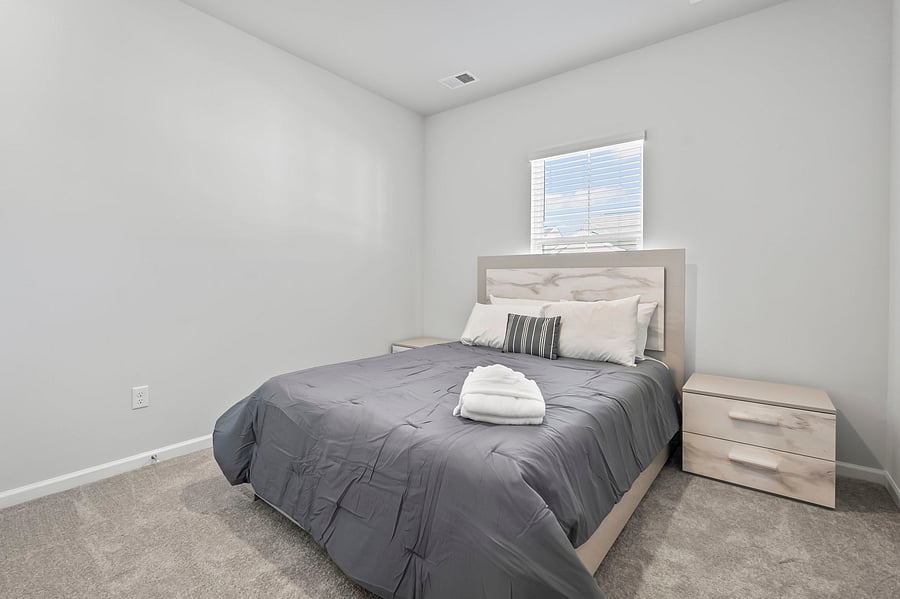 Furnished Finder property 1055140_1 photo 14