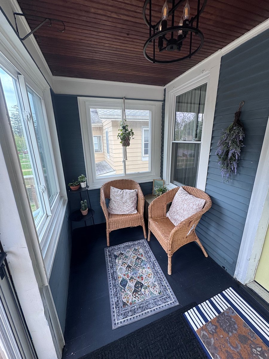 Furnished Finder property 1055166_1 photo 3