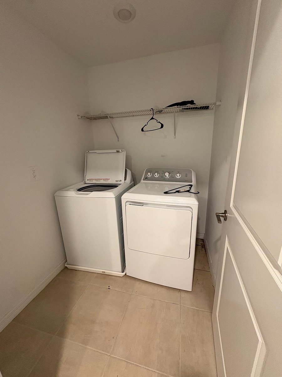 Furnished Finder property 1055176_1 photo 5