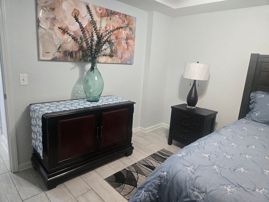 Furnished Finder property 1055179_1 photo 12