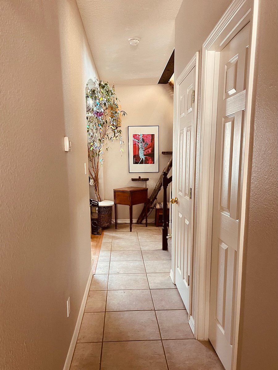 Furnished Finder property 1055184_1 photo 13
