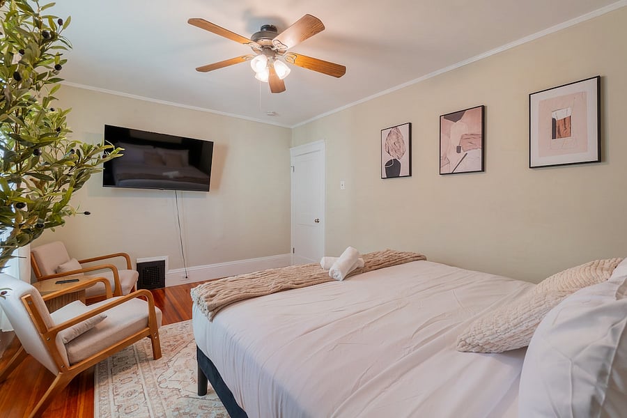 Furnished Finder property 1055187_1 photo 14