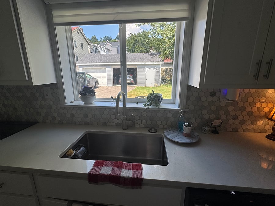 Furnished Finder property 1055192_1 photo 3