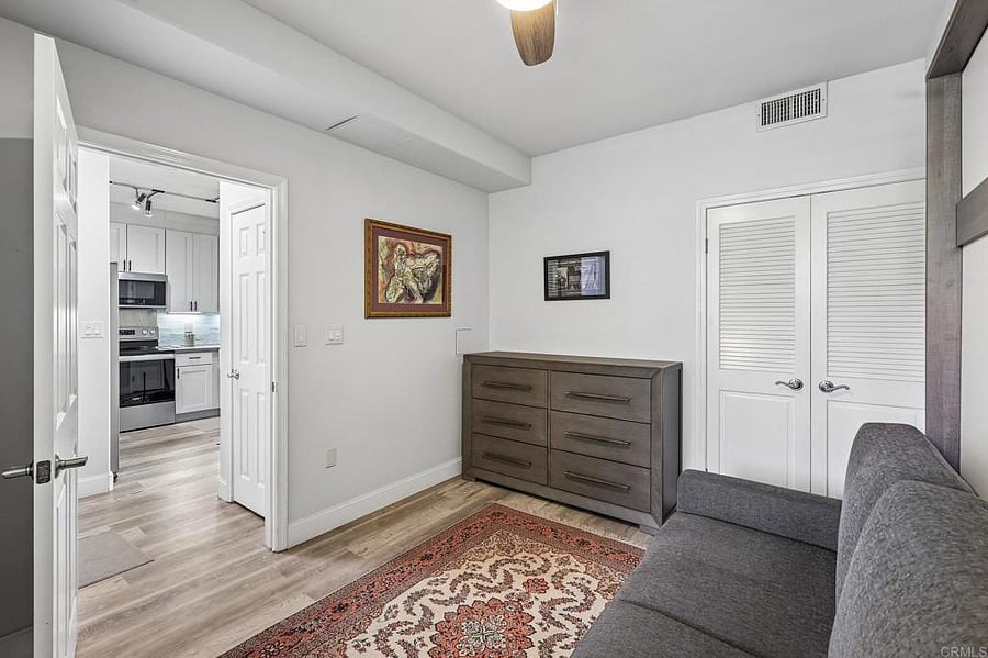 Furnished Finder property 1055194_1 photo 25