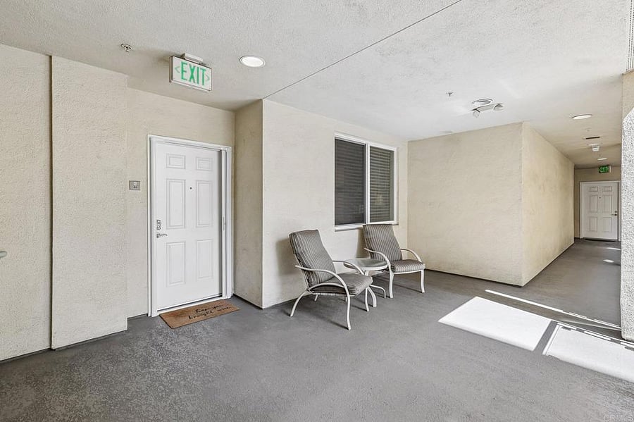 Furnished Finder property 1055194_1 photo 8