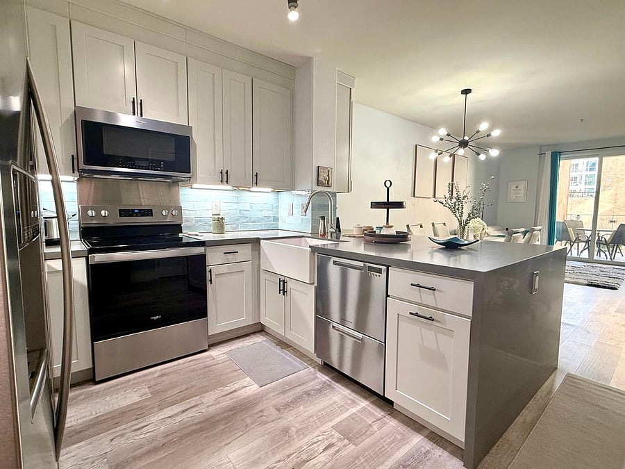 Furnished Finder property 1055194_1 photo 11