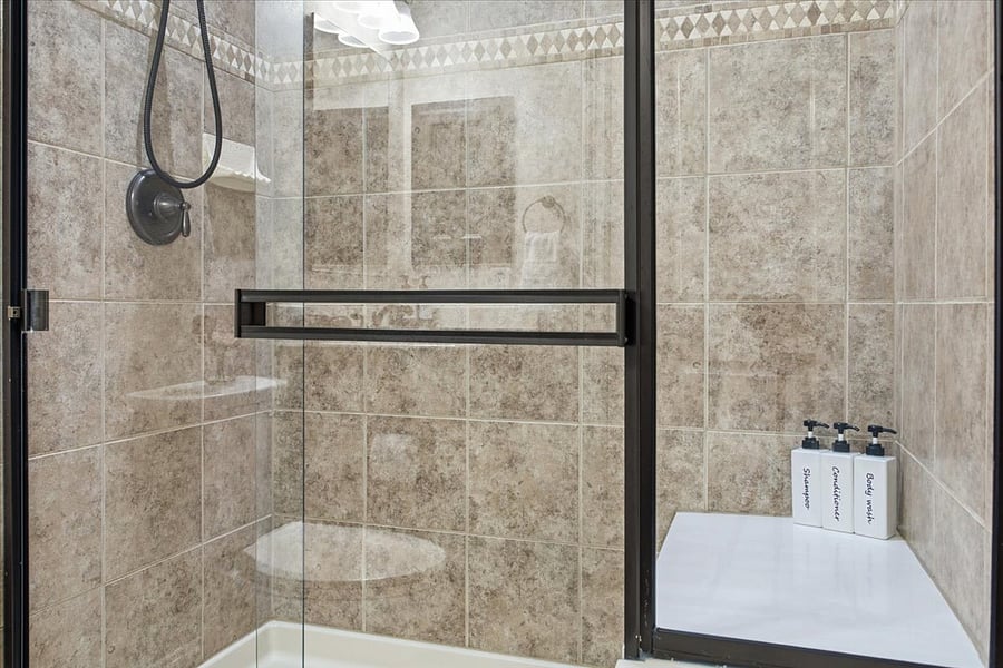 Furnished Finder property 1055205_1 photo 42