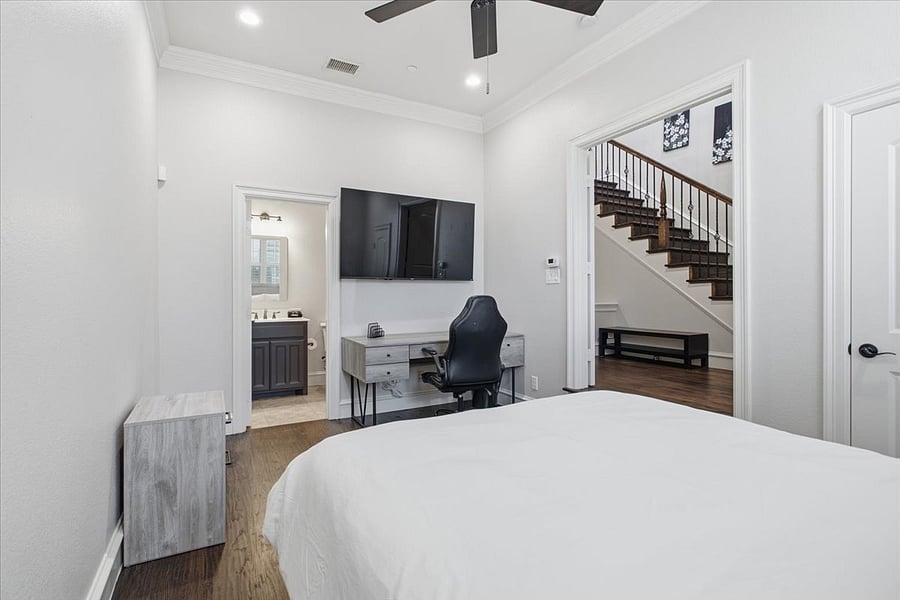 Furnished Finder property 1055205_1 photo 37