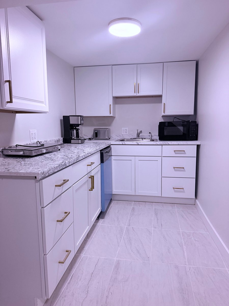 Furnished Finder property 1055208_1 photo 9