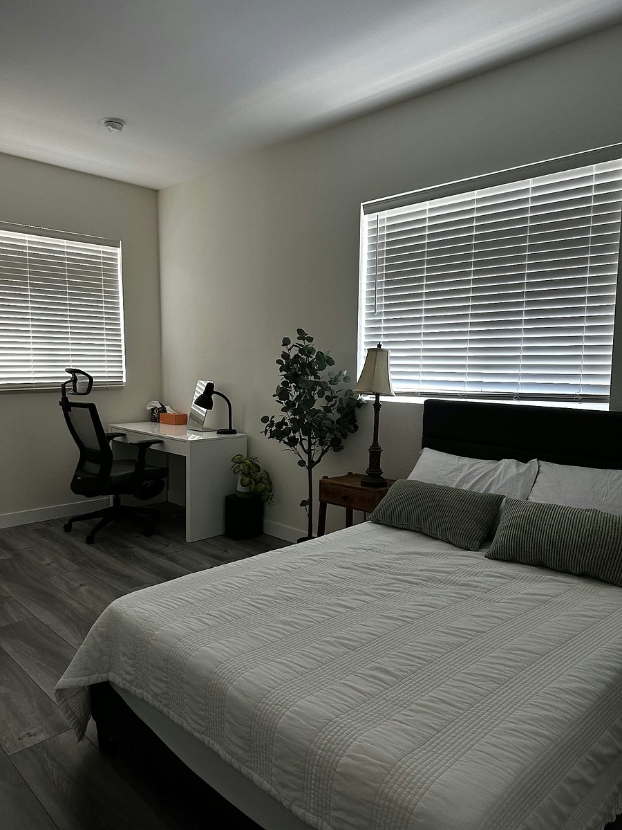 Furnished Finder property 1055210_1 photo 12