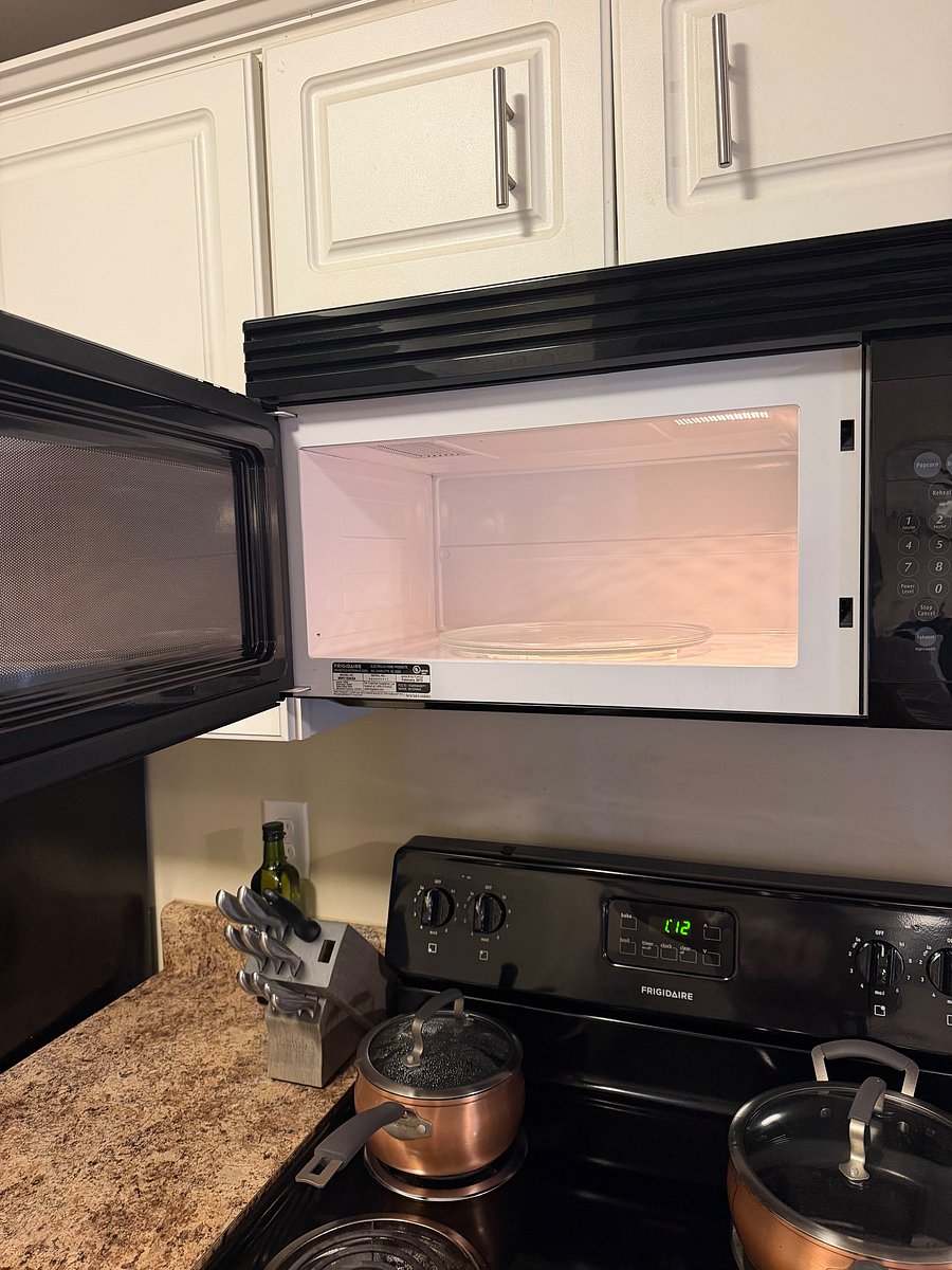 Furnished Finder property 1055225_1 photo 3