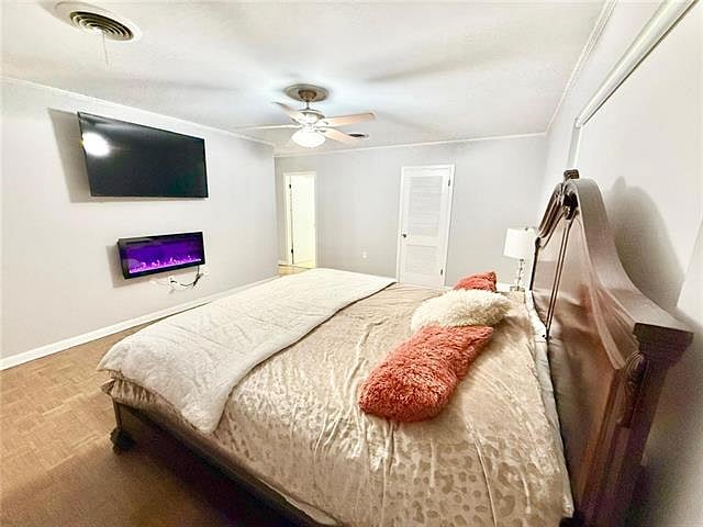 Furnished Finder property 1055245_1 photo 15